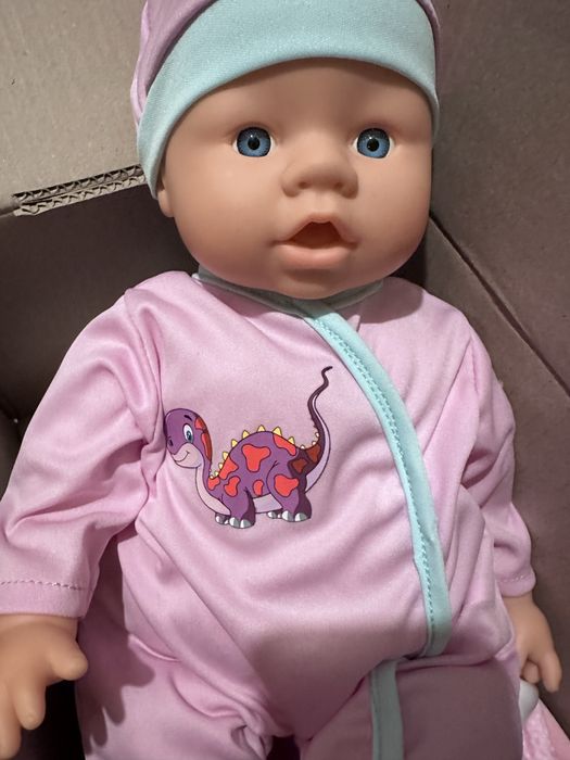 Bebelus cu 3 schimburi de haine 40