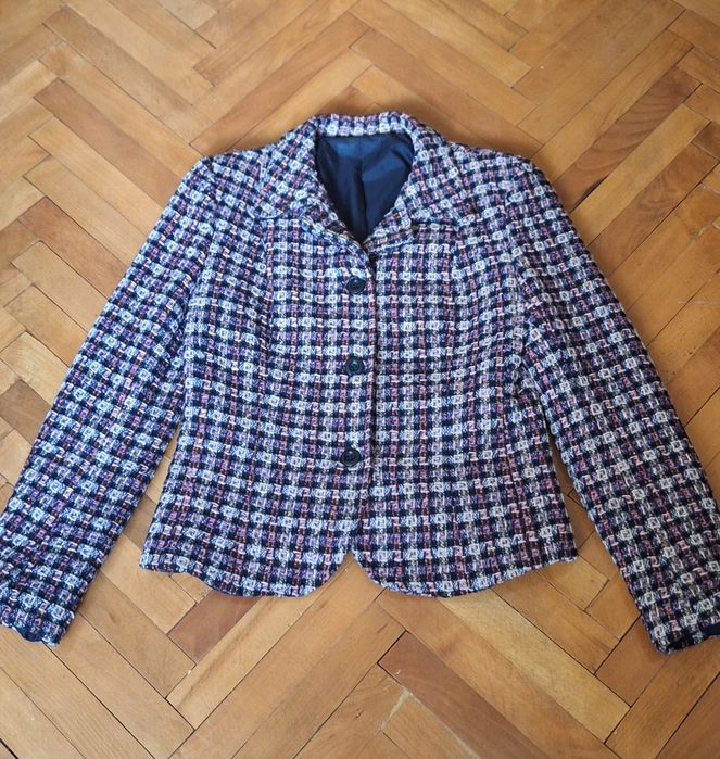 Costume elegante de dama