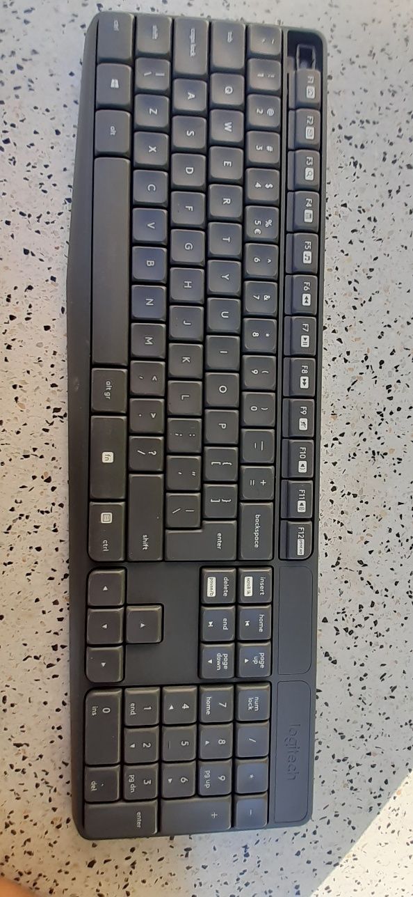 Tastatura logitech k235 fara esc
