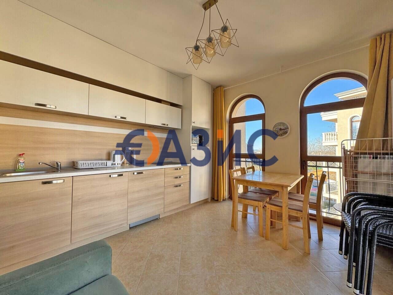 Продава се Двустаен апартамент в к.к. Слънчев бряг - 47 кв.м за 1809 €/кв.м - Снимка #1