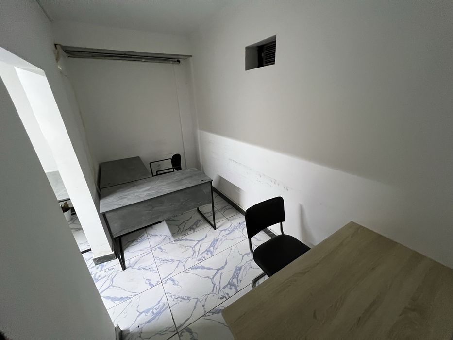 Аренда под офис 2 минут от метро Шахристон 20м2 С мебелью! Подволь!