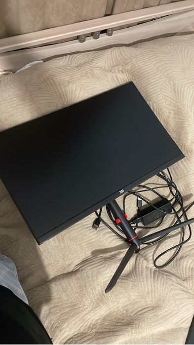 Продам игровой монитор и девайсы