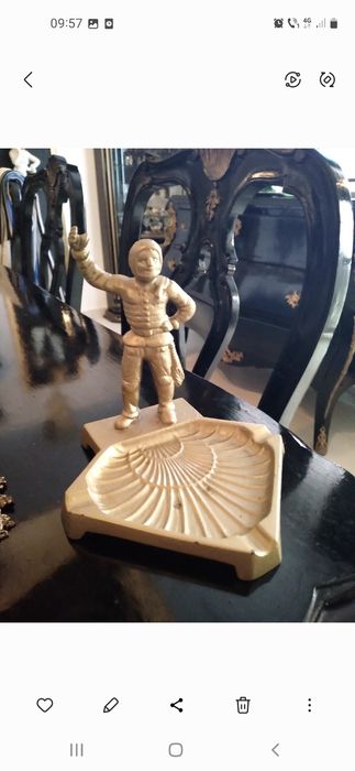 Scrumiera art nuveran