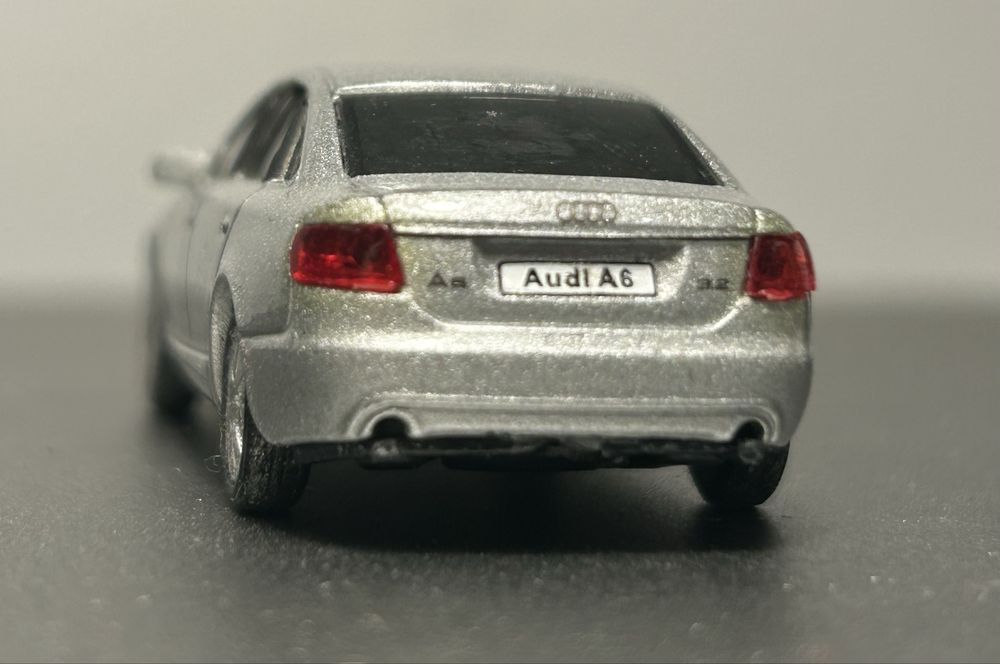 Macheta Audi A6 Cararama 1:72