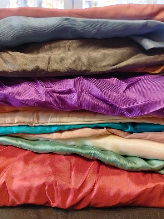 Продавам текстил