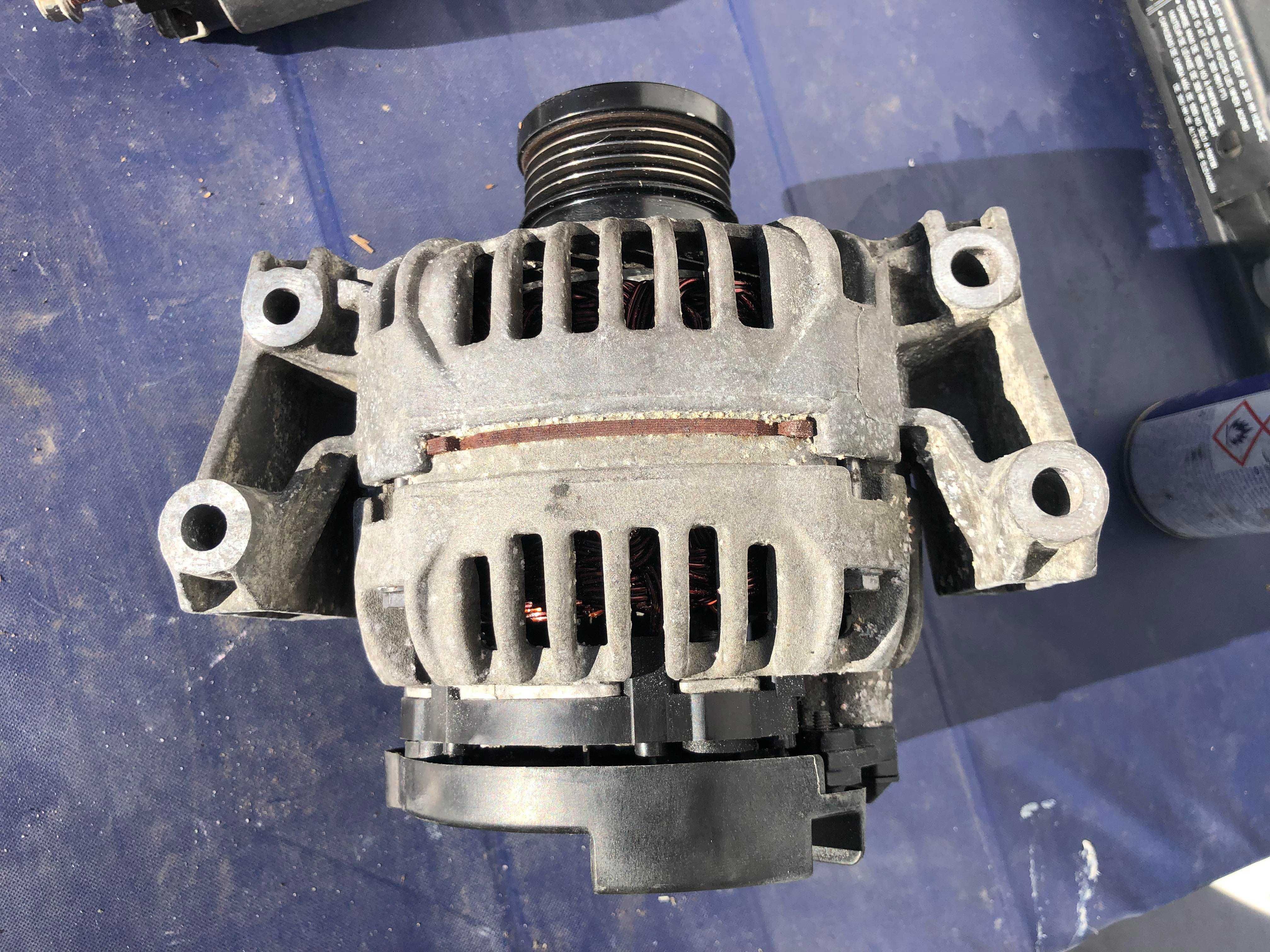 Dezmembrez Alfa Romeo 159 - 1,9 JTS