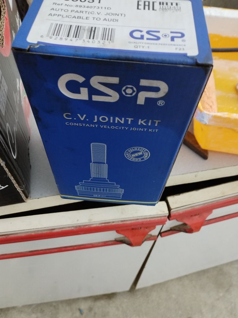 Каре АУДИ AUDI 80/90/B4 B3 86-96