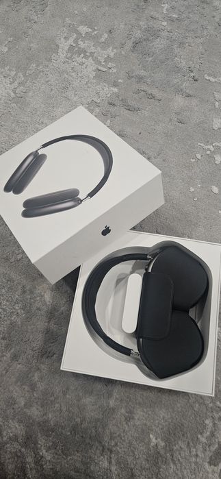 AirPods Max идеальное состояние