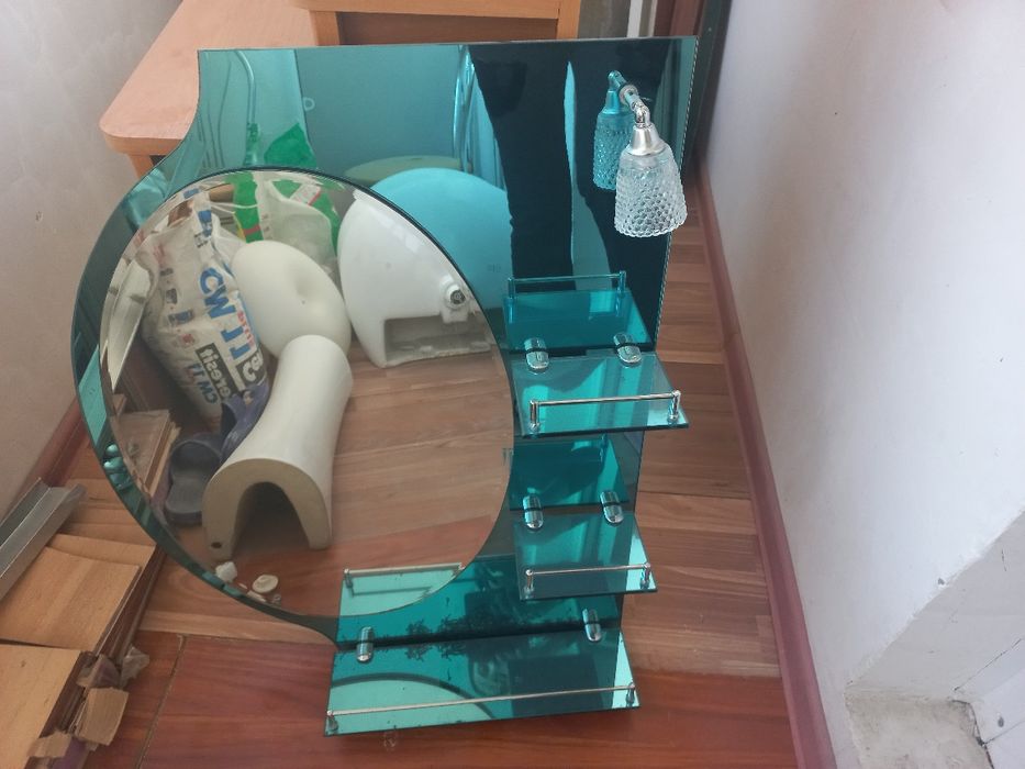 Продам зеркало  для ванной комнаты