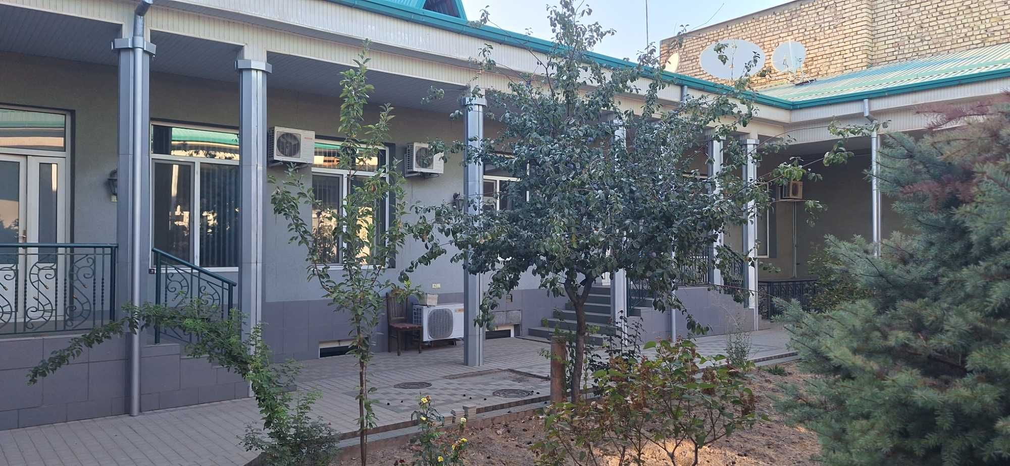 Срочно сотилади 8 сотих 312м.кв Фаровон тойхонаси Сity Med.