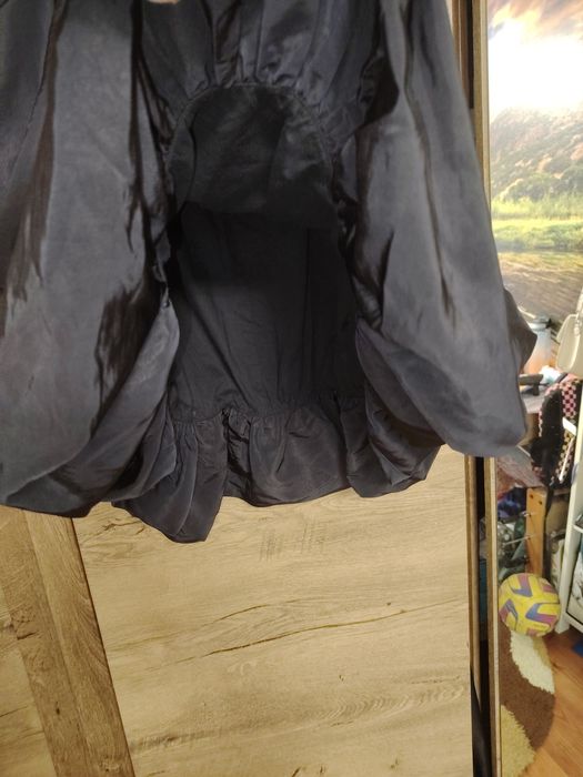 Fusta eleganta neagra