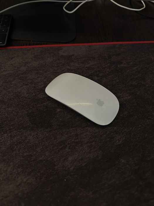 Apple Magic Mouse 2 (A1657)
