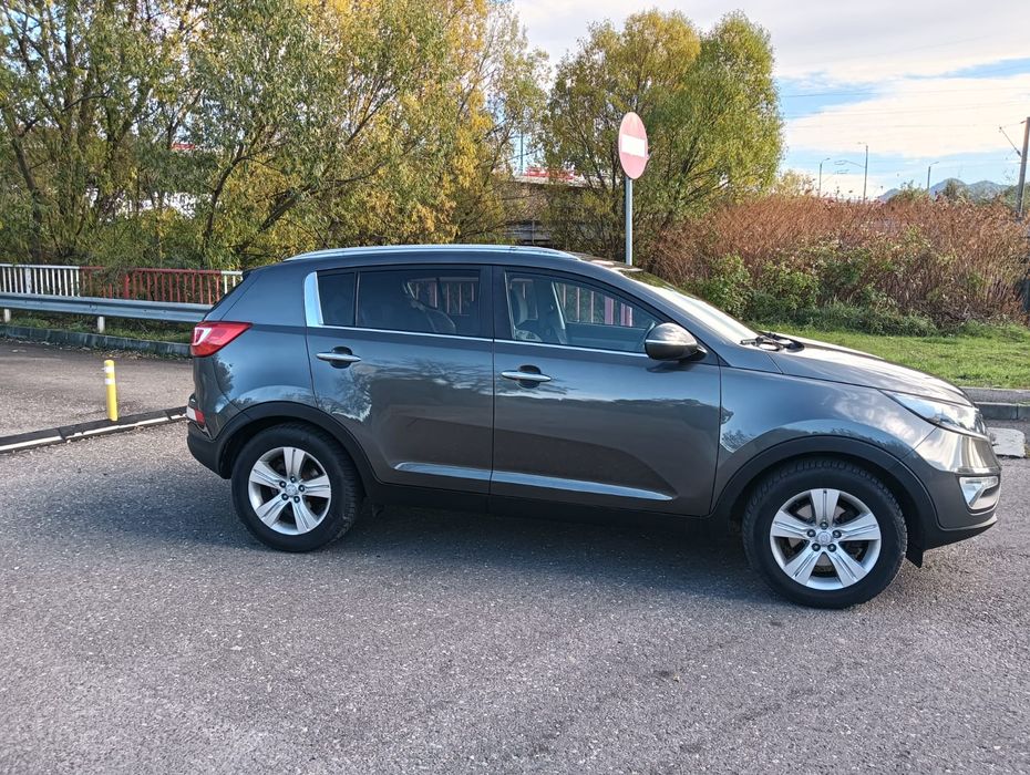 Vând Kia sportage 2012 1.7 Diesel 10.000 euro