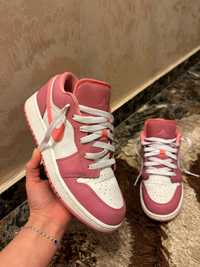 Vand Jordan 1 Dunk,marimea 37,5