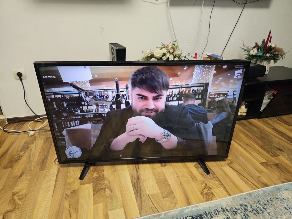 Se vinde TV nonsmart
