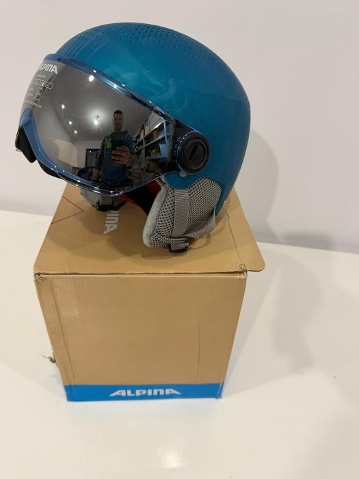 Vand casca ski snowboard Alpina cu viziera