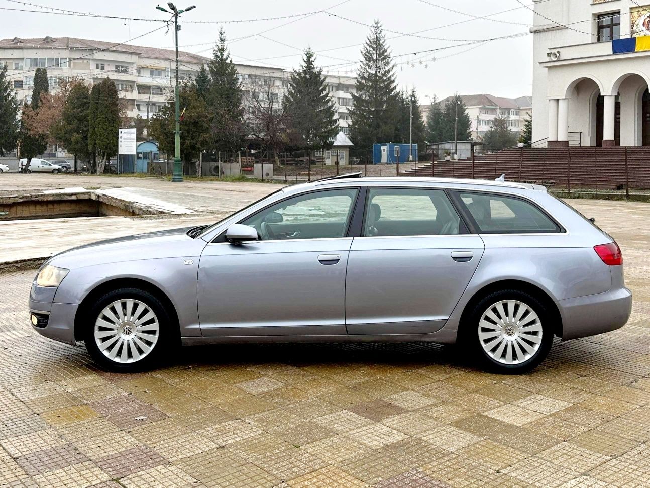 Vând Audi A6 C6 Motor 2.0 an 2007