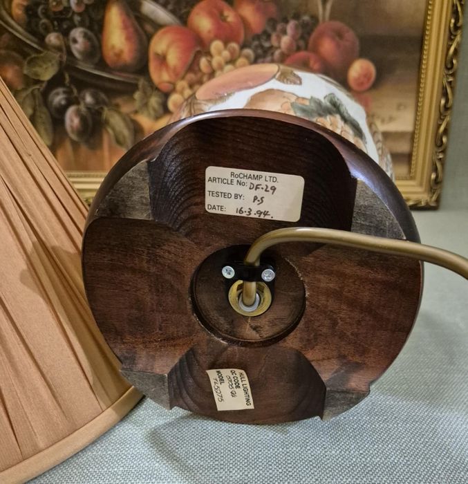 Винтидж лампа в прекрасно състояние