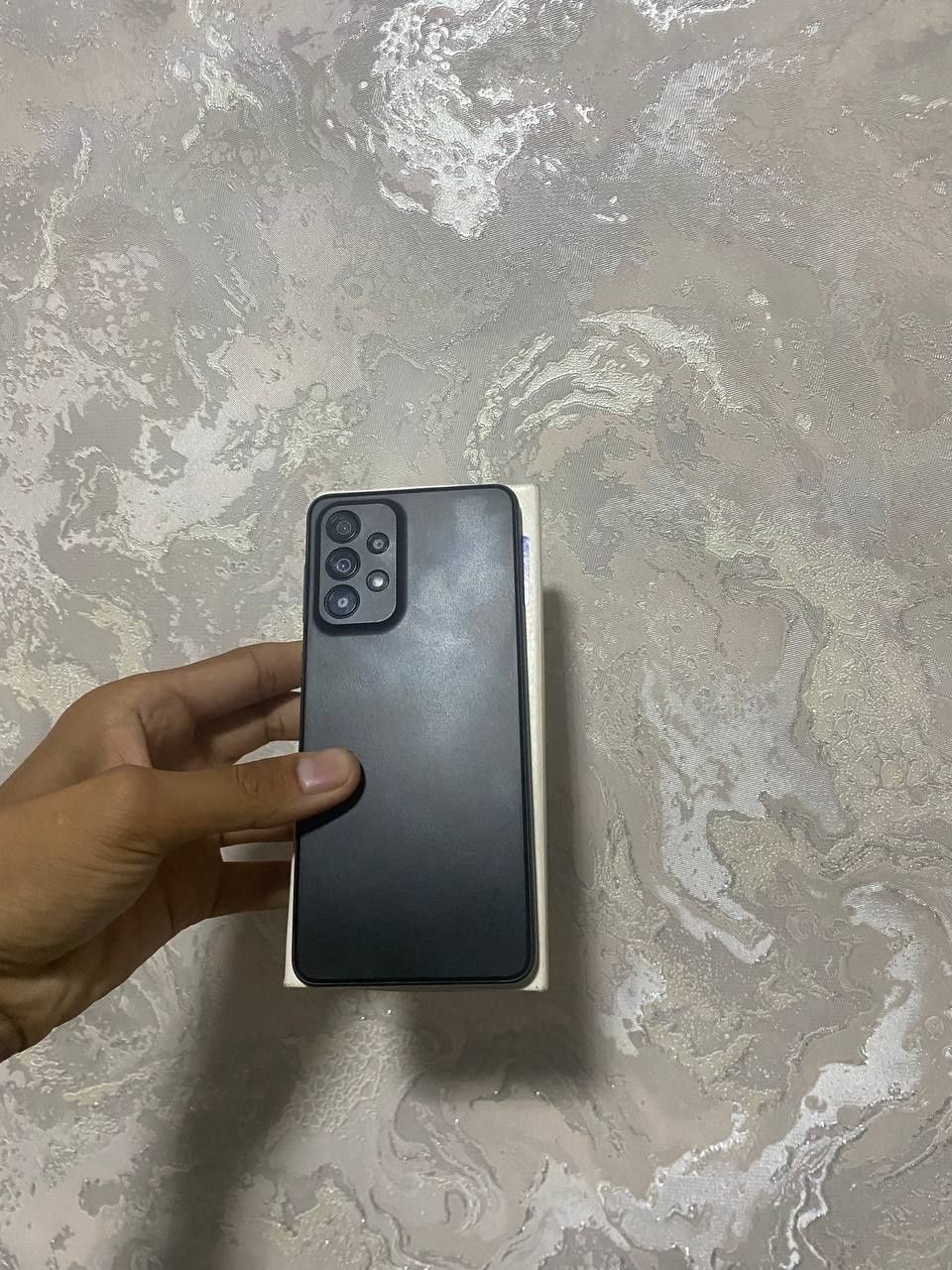 A33 5g ishlashi zoʻr hamma joyi butun petno yoʻq tiniq