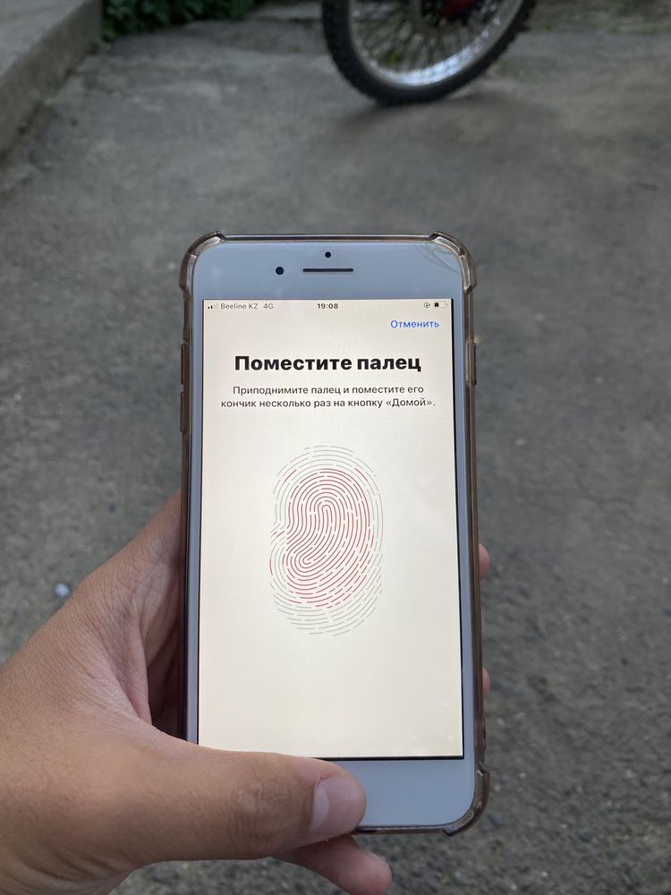 IPhone 8 plus 64GB