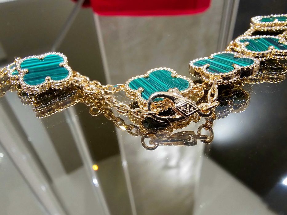 Van Cleef & Arpels VCA Rose Gold Green Alhambra 10 Motifs Дамско Колие