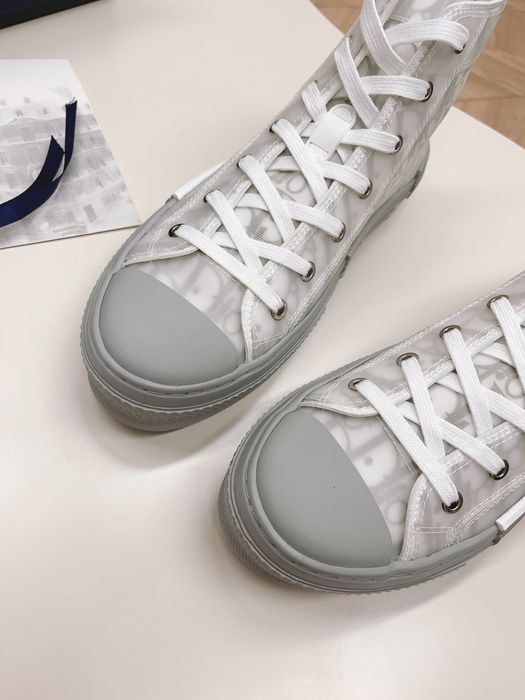 Sneakers B23 High