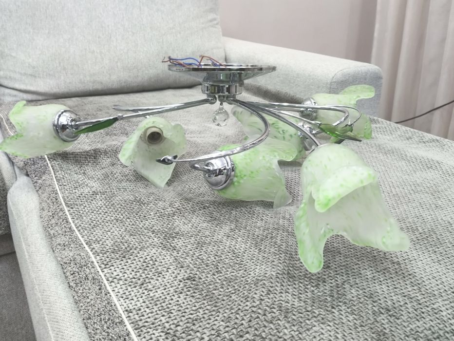 продам светильник