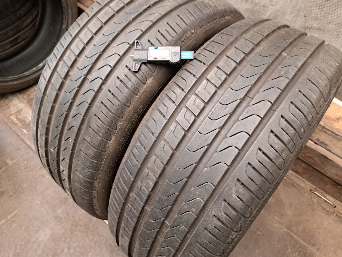 2 anvelope 235/45 R20 Pirelli cu profil 7mm