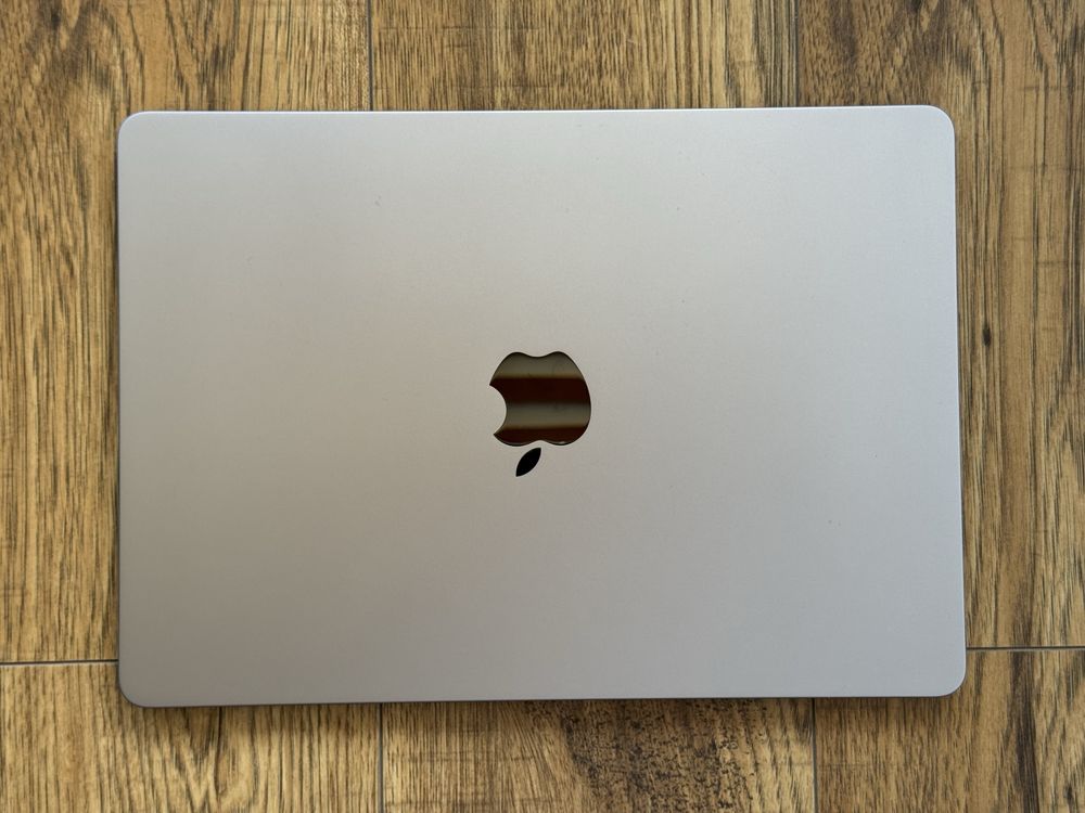 MacBook Air 13.6" M3 256GB SSD Space Gray Гаранция