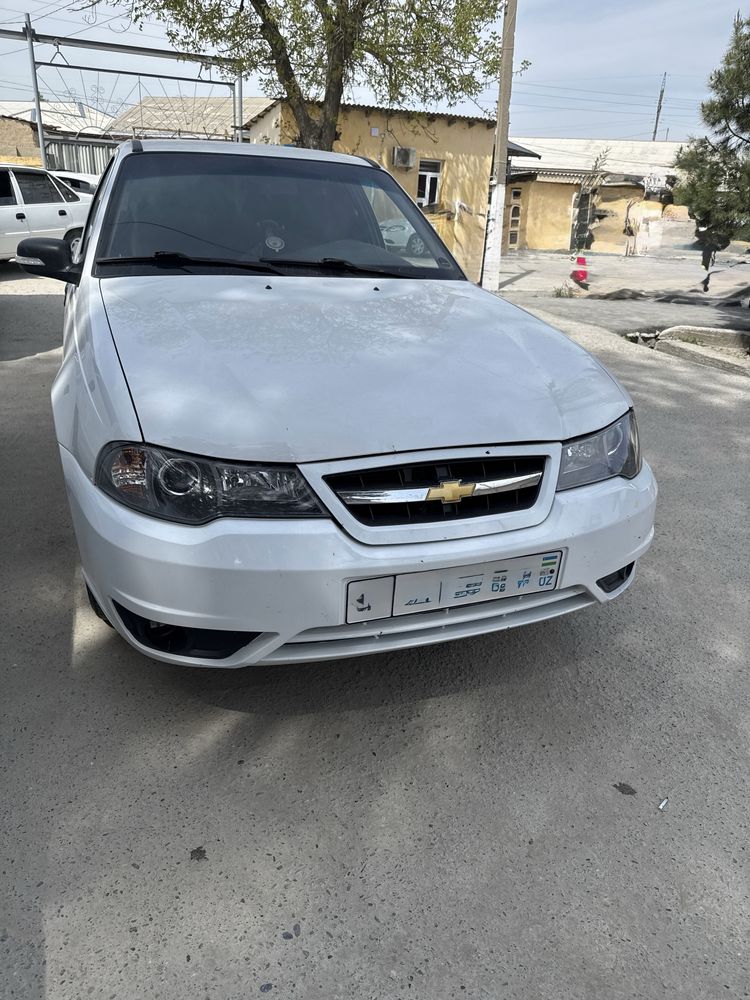 Nexia 2 1.6 lux kansaner