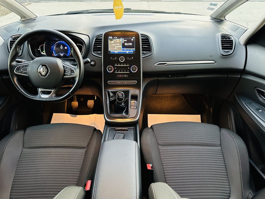 Renault Scenic / Euro 6 / 2018