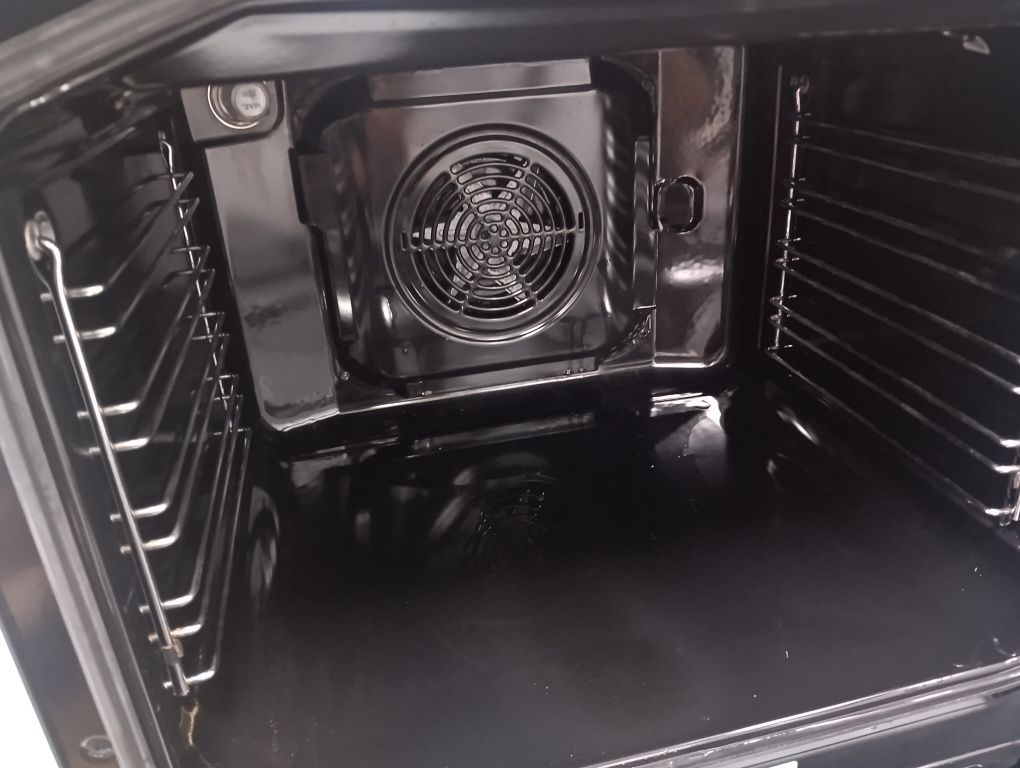 Свободно стояща печка с керамичен плот Gorenje  24 месеца гаранция!