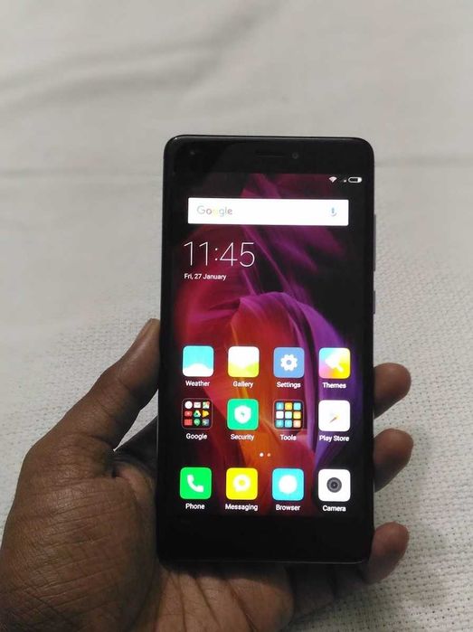 Нужно поменять тач / Xiaomi Redmi Note 4 / Память 4 / 64 ГБ / 4G