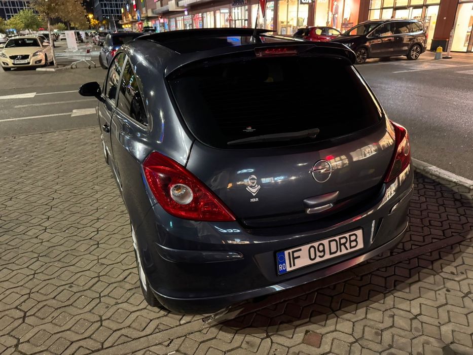 Opel Corsa OPC line