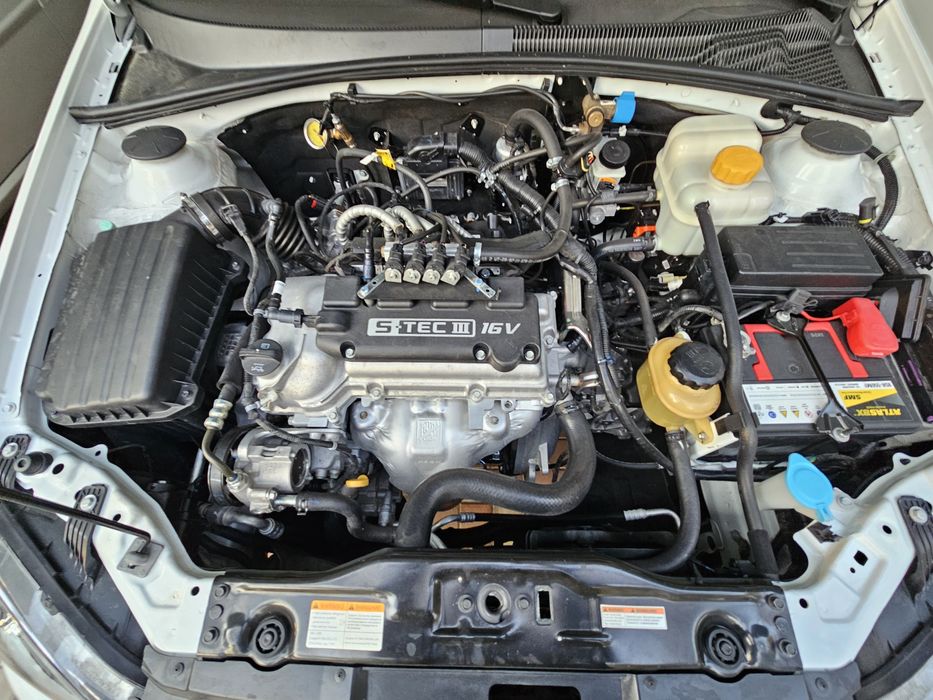 Жентра автомобили