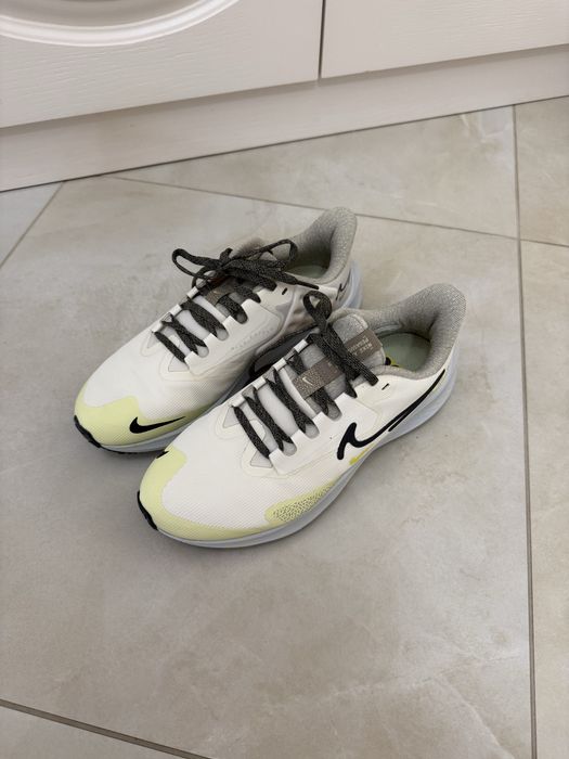 Дамски нови оригинални маратонки Nike Air Zoom Pegasus Shield 37,5