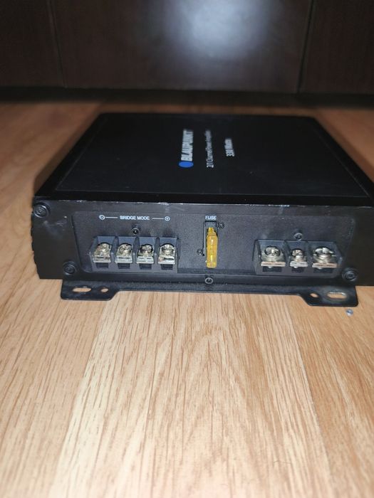 Vând amplificator/statie subwoofer