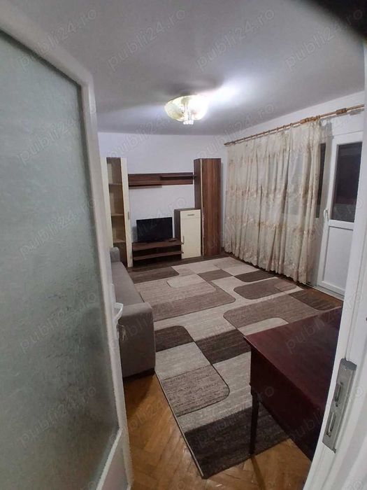 Apartament pt inchiriere; 2 camere; zona Arcu.