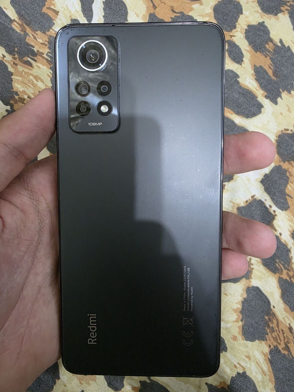 Redmi note 12 pro
Xotira : 8+8 , 256gb
Rangi : rasmda
Xolati : ideal
N
