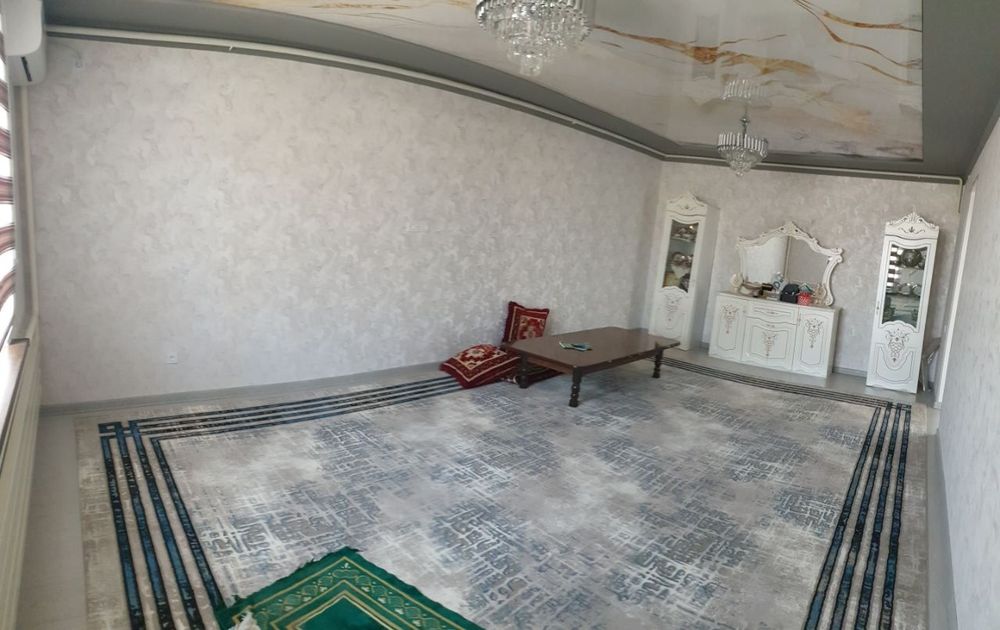 Тошкент вилояти Нурафшон шахрида уй сотилади