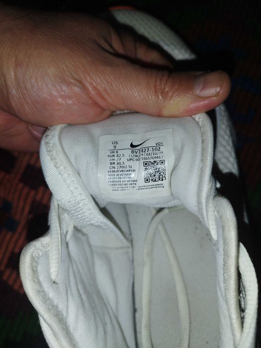ghete nike Sneakers Lebron Witness IV size 42,5