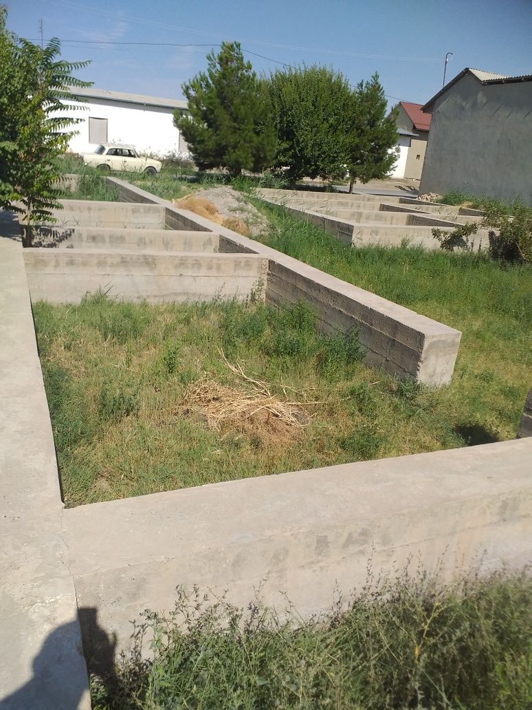 Участка сотилади