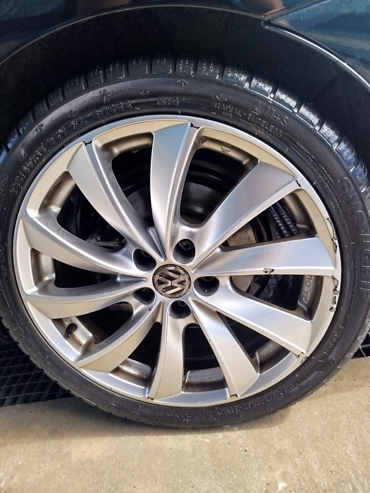 Jante Roti Volkswagen originale R18 cauciucuri 235/40