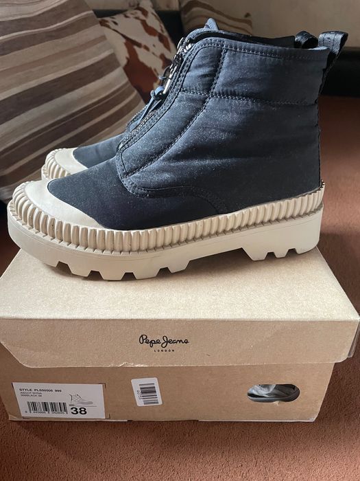 Боти  на Pepe Jeans