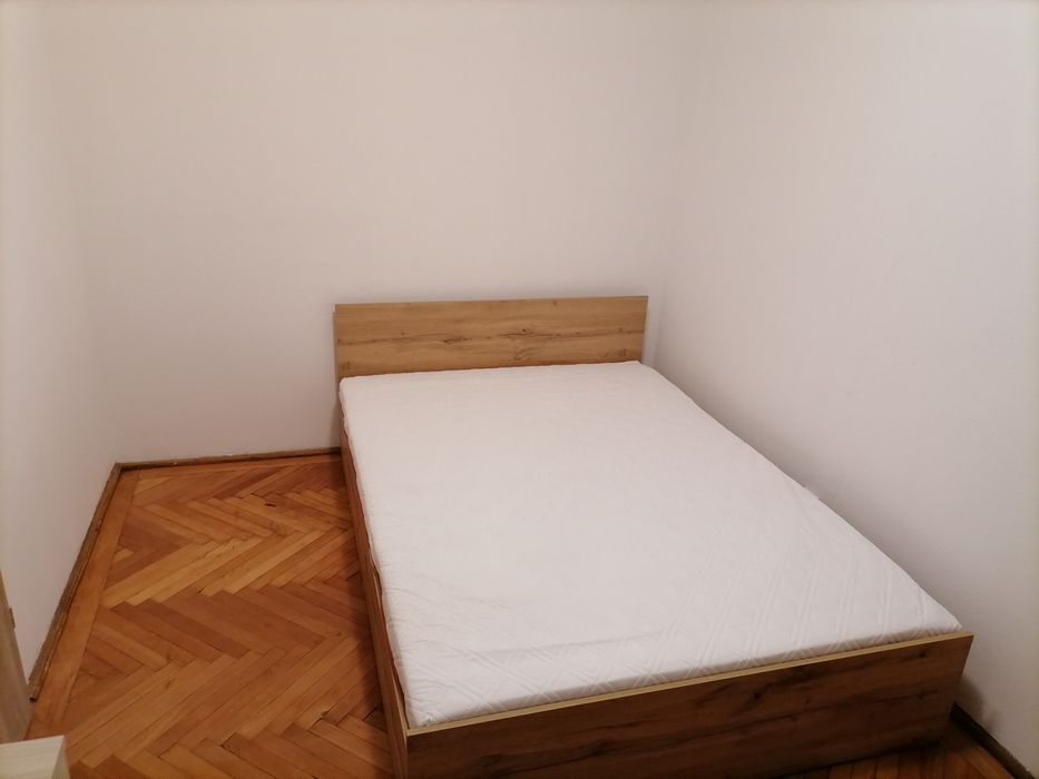 Inchriez apartament 2 camere pe Mihai Viteazu