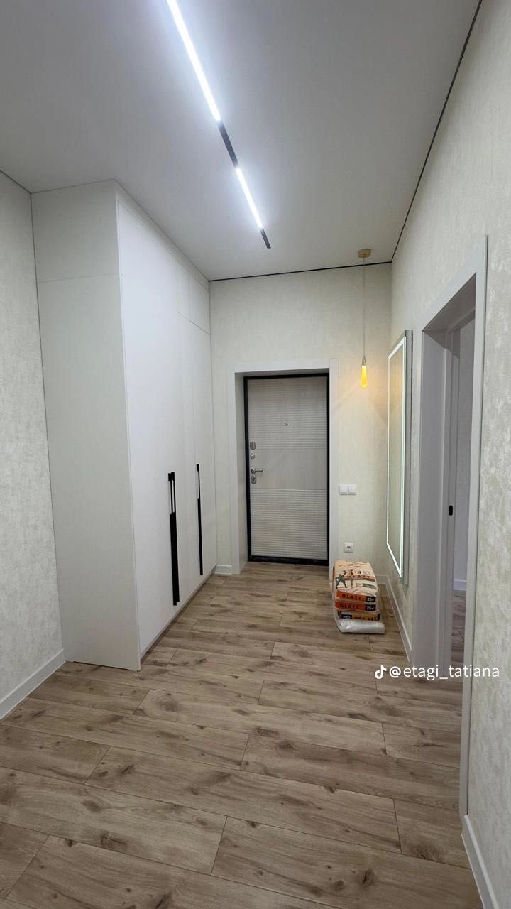 Срочно! продам квартиру ЖК“Альтаир”2к.кв.