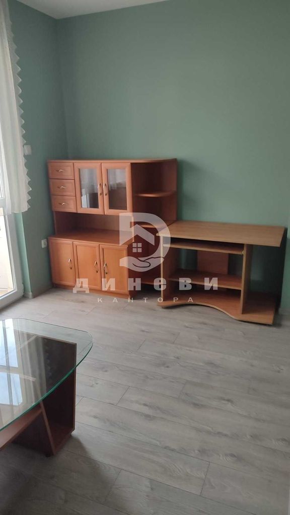 Дава се под наем Тристаен апартамент в Стара Загора, Център - 72 кв.м за 484.5 € - Снимка #8