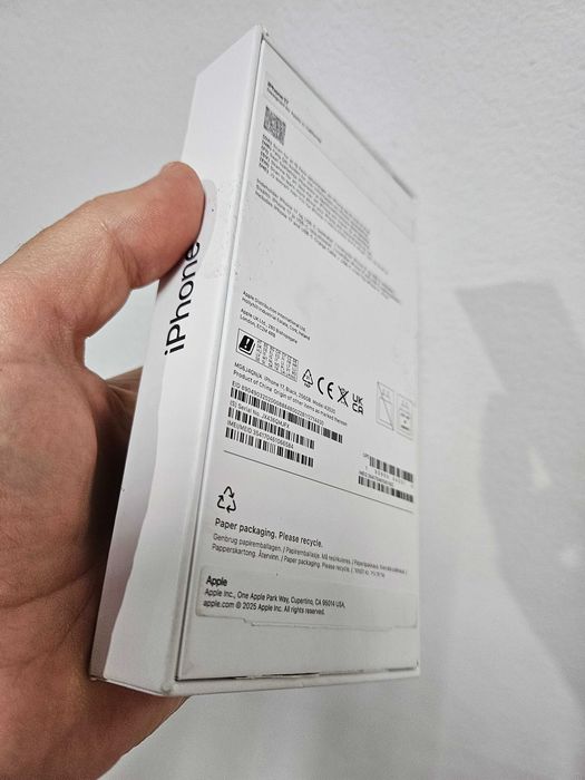 IPhone 17, 256 Gb, neverlock, nou la cutie, Garantie 1 an.