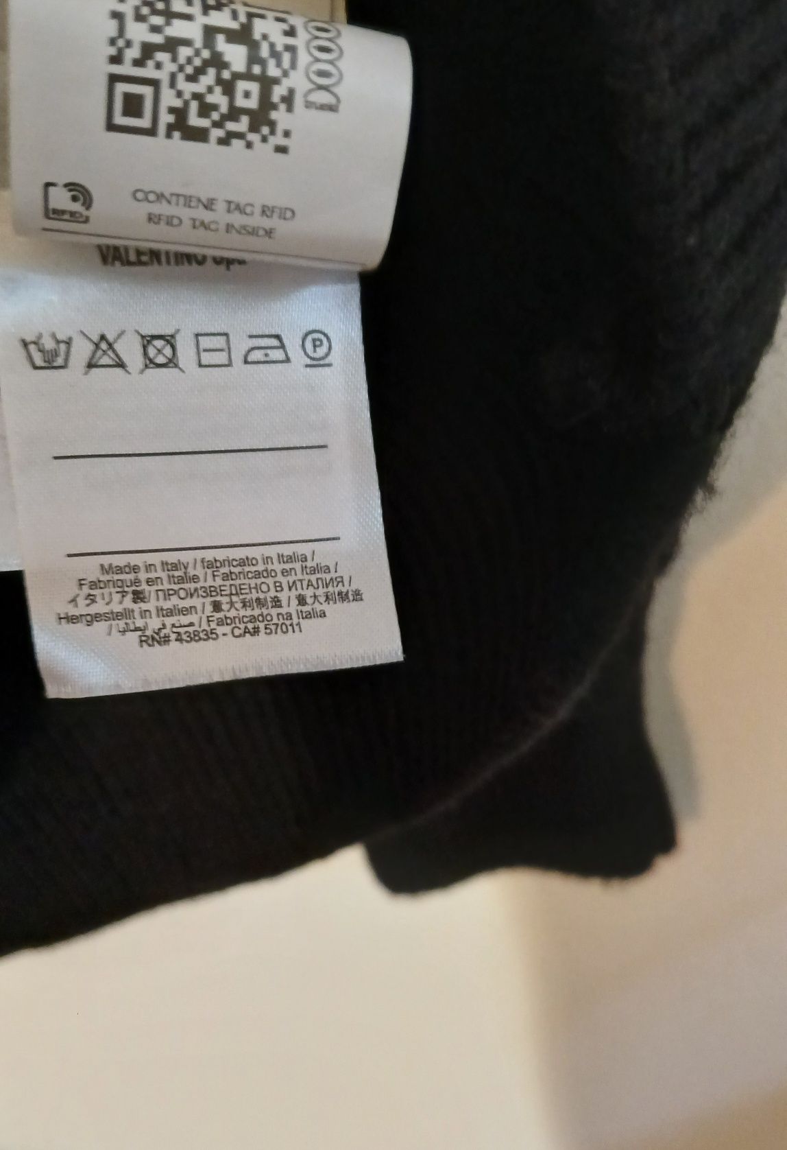 Страхотна oversize жилетка Valentino. XL-XXL