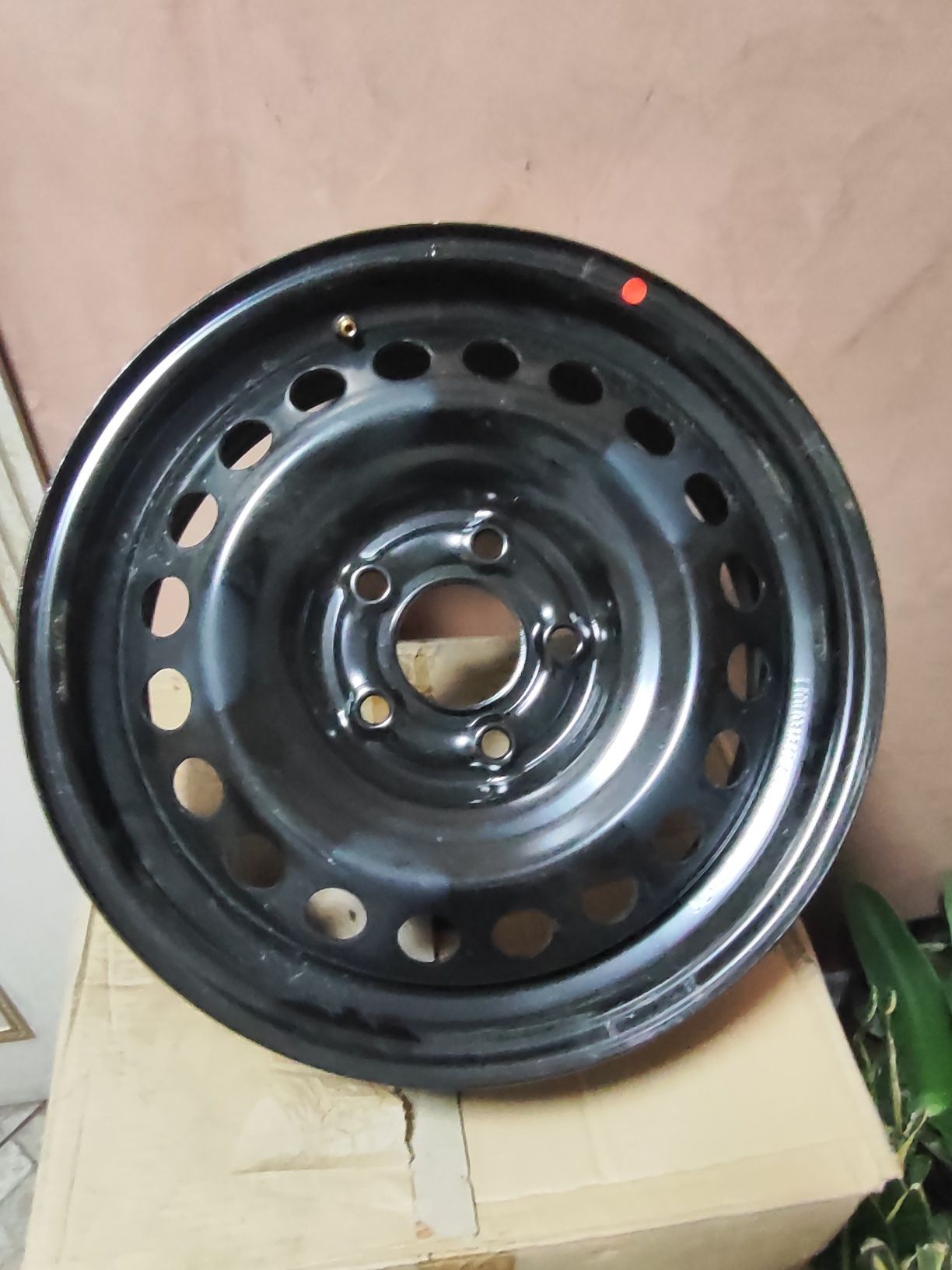 Диск r16 5х114.3